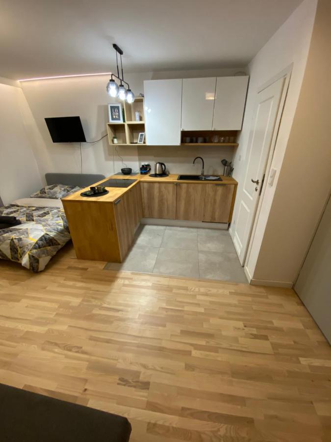 Love Glow Studio Краків Екстер'єр фото